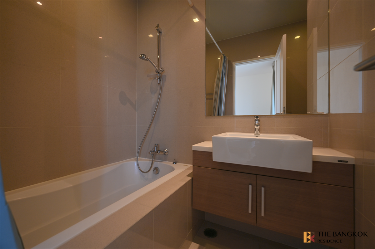 picture Noble Refine Hurry, big discount is ending! near BTS Phrom Phong - 8/10