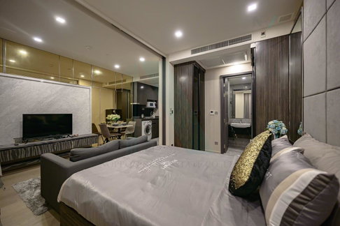 🎉 For Rent Condo ASHTON ASOKE Building 1, Floor 18,1 bed room, Room size 35.00 sqm