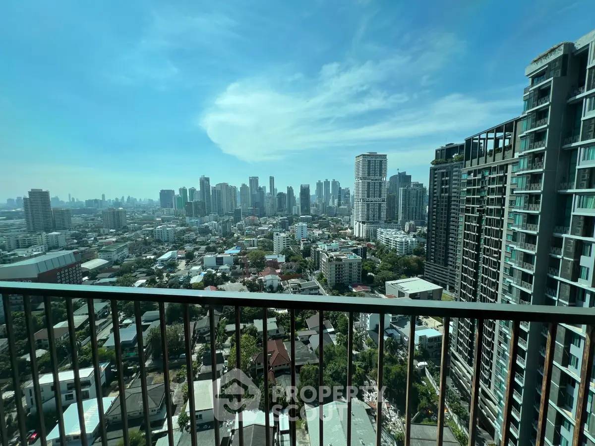 รูป คอนโด 1-ห้องนอน ที่ โนเบิล รีมิกซ์ ใกล้ BTS ทองหล่อ (ID 2873884) - รูปที่ 3/18