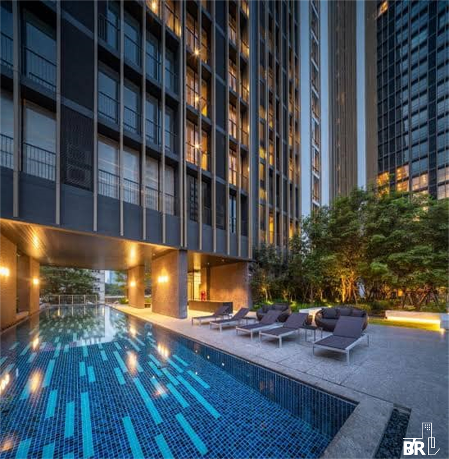 picture Noble BE19 near BTS Nana Easy Travel, Fully Utilized Space - 2/10