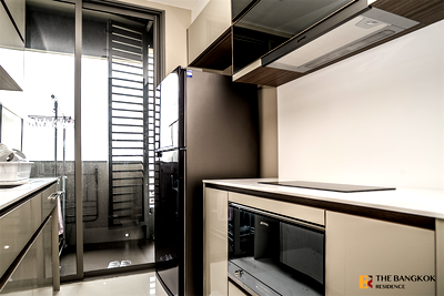 Condos for sale : The Room Rama 4 near MRT Hua Lamphong Station Location Near Employment, Surrounded by Lifestyles