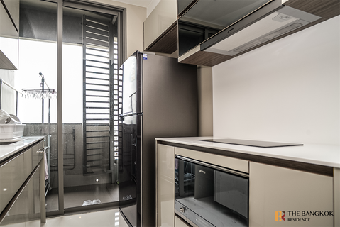 The Room Rama 4 near MRT Hua Lamphong Station Location Near Employment, Surrounded by Lifestyles