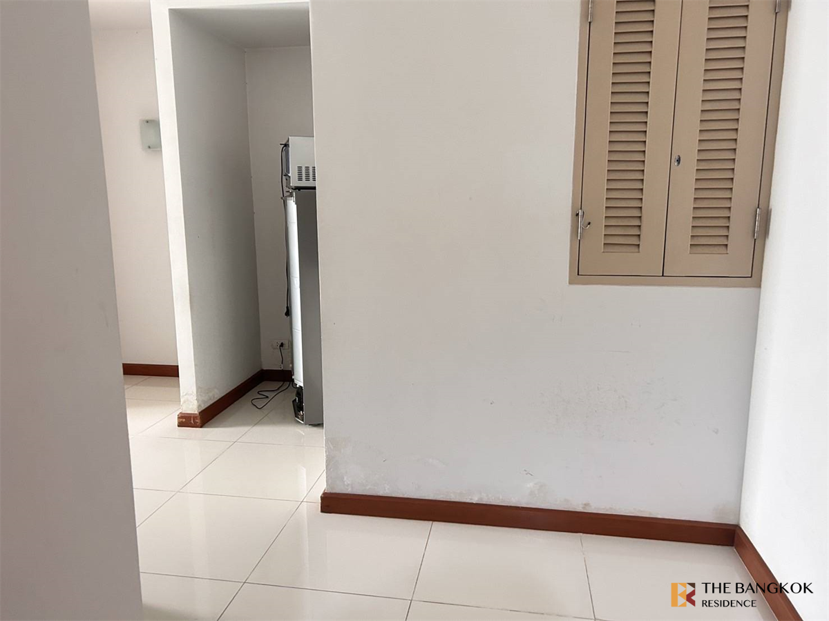 picture Le Cote Thonglor 8 Easy Travel, Fully Utilized Space - 4/10