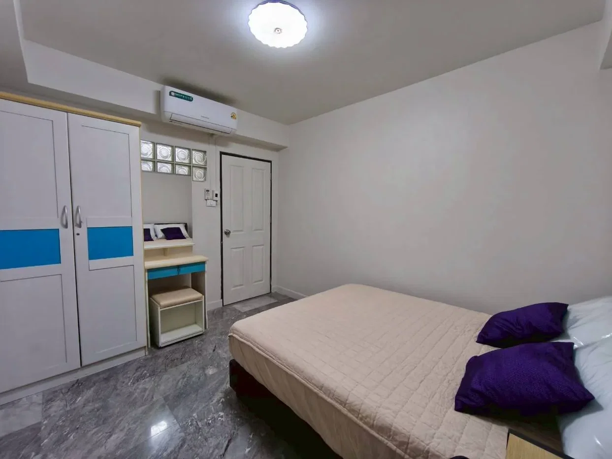 รูป A034385 Sathorn Condo Place - รูปที่ 2/4