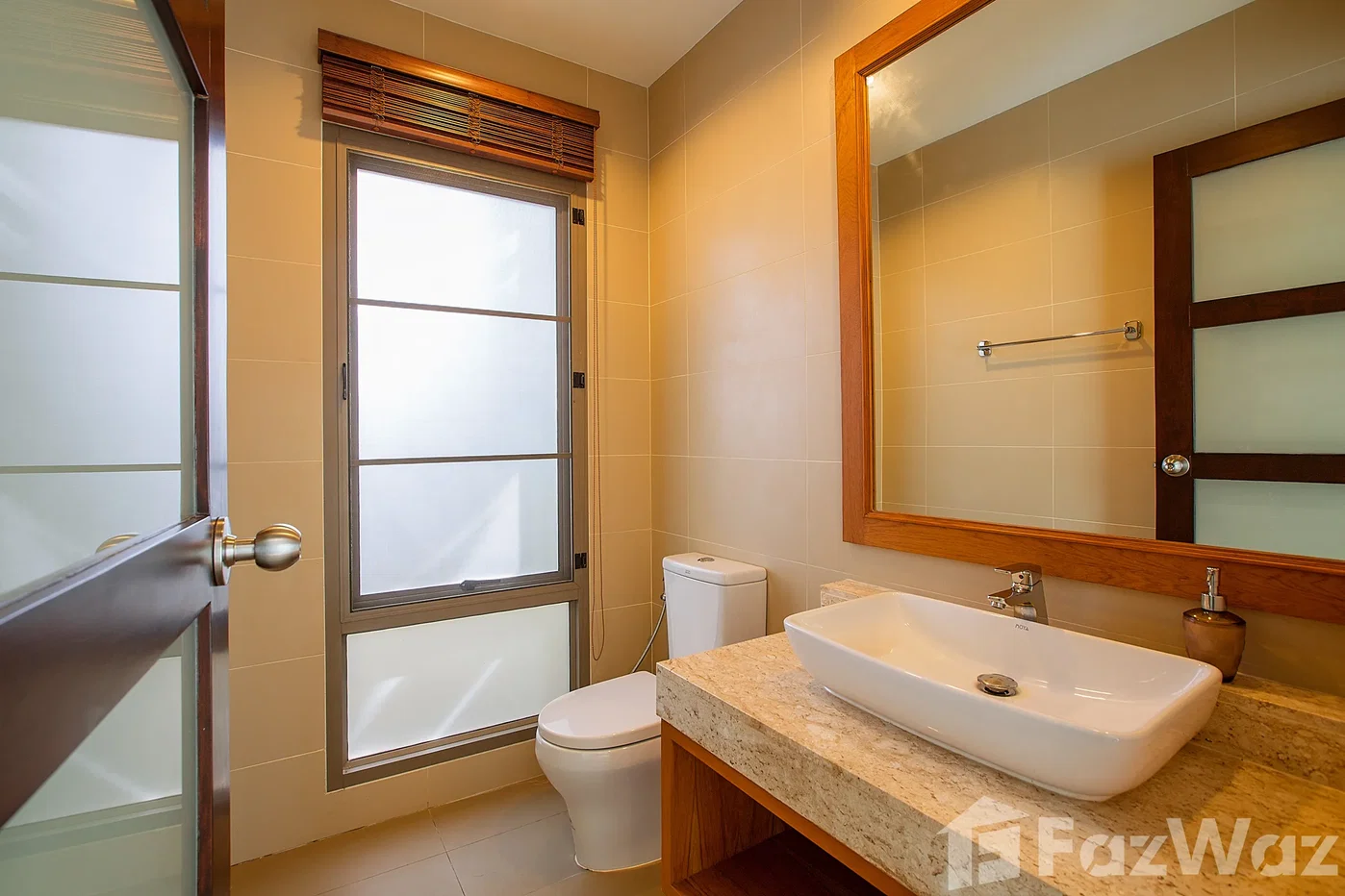 picture Villa Bond is a modern 6213119 - 19/27