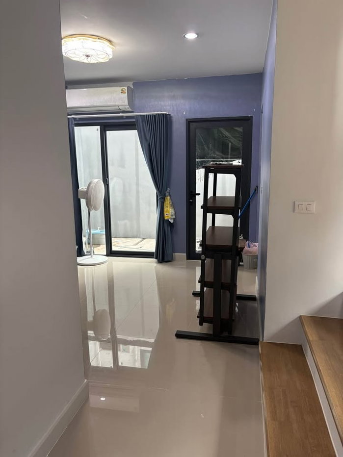 รูป HR3454ให้เช่าทาวน์โฮม 3 ชั้น หลังมุม กลางเมือง พหล-วิภาวดี ทำ Office ได้ ใกล้ BTS แยก คปอ. (Pet-Friendly) - รูปที่ 10/20