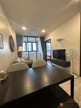 XT Huaikhwang near MRT Huai Khwang Station Rare Unit, Good Price