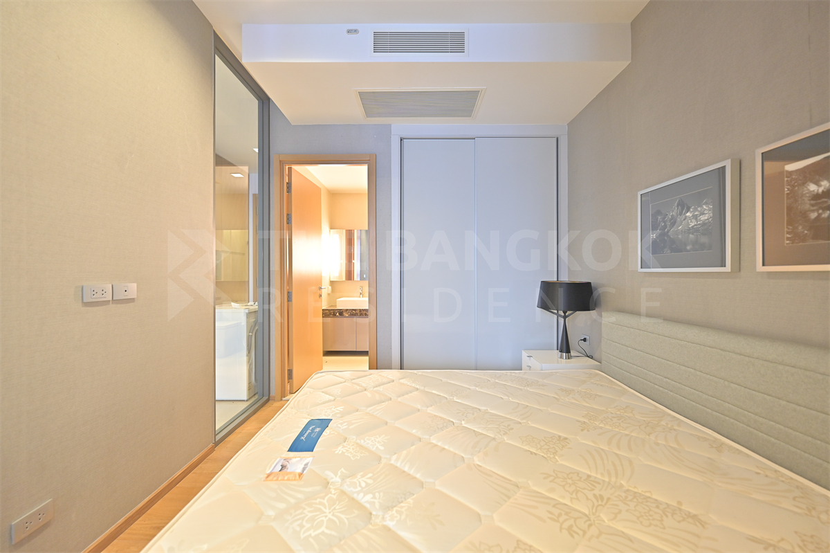 picture Hyde Sukhumvit 13 Popular units sell out fast near BTS Asok - 3/10