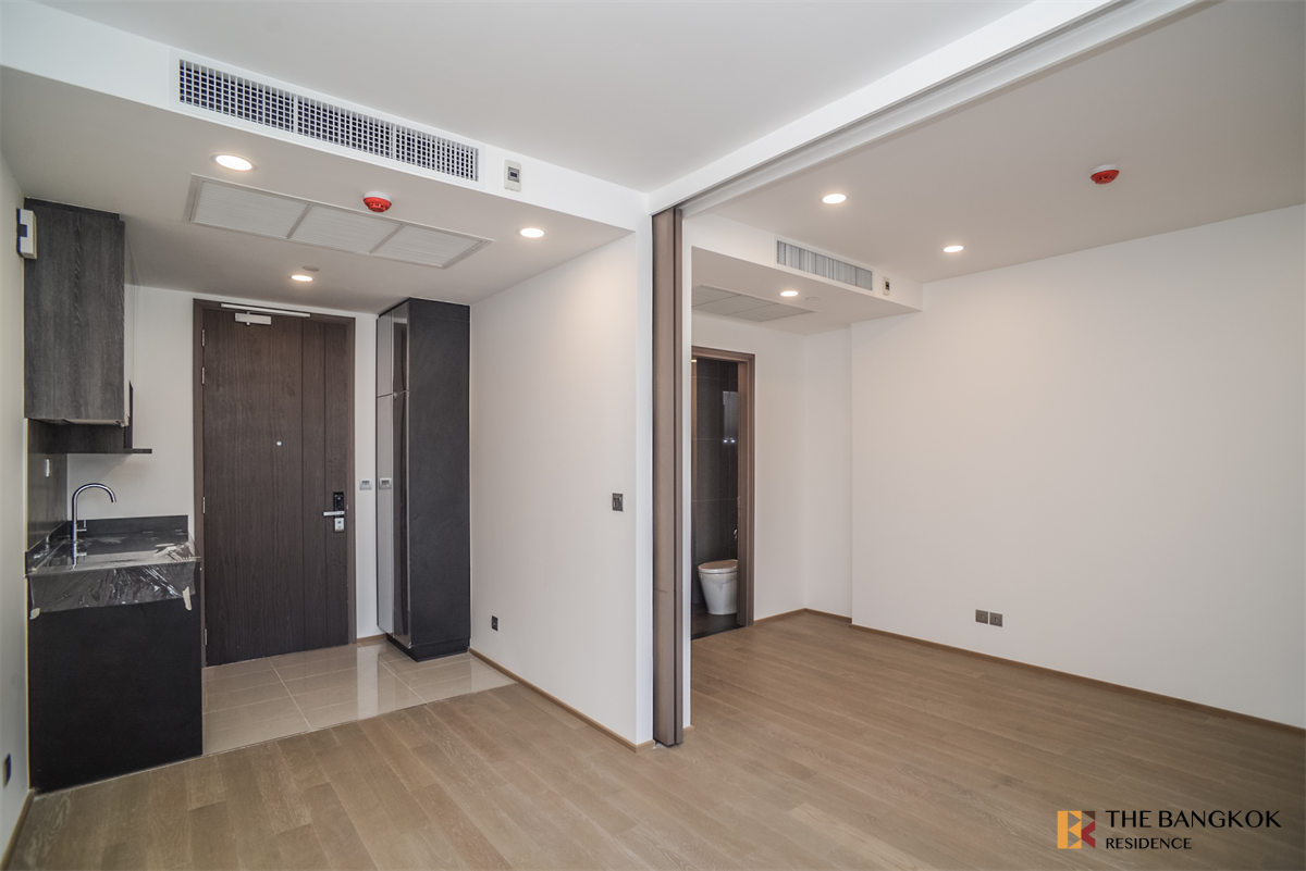 picture Ashton Chula-Silom Move-in Ready, Just Bring Your Stuff near BTS Sala Daeng - 8/9