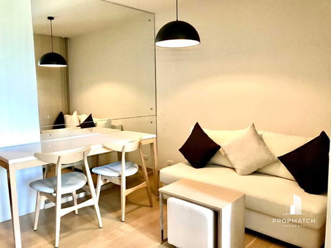 PM012372✨Flash Deal ✨LIV@Sukhumvit 49 (1Bed1Bath39SQM.) พร้อมอยู่ ! เพียง 25,000 บาทต่อเดือน Tel.0981315848 @propmatch
