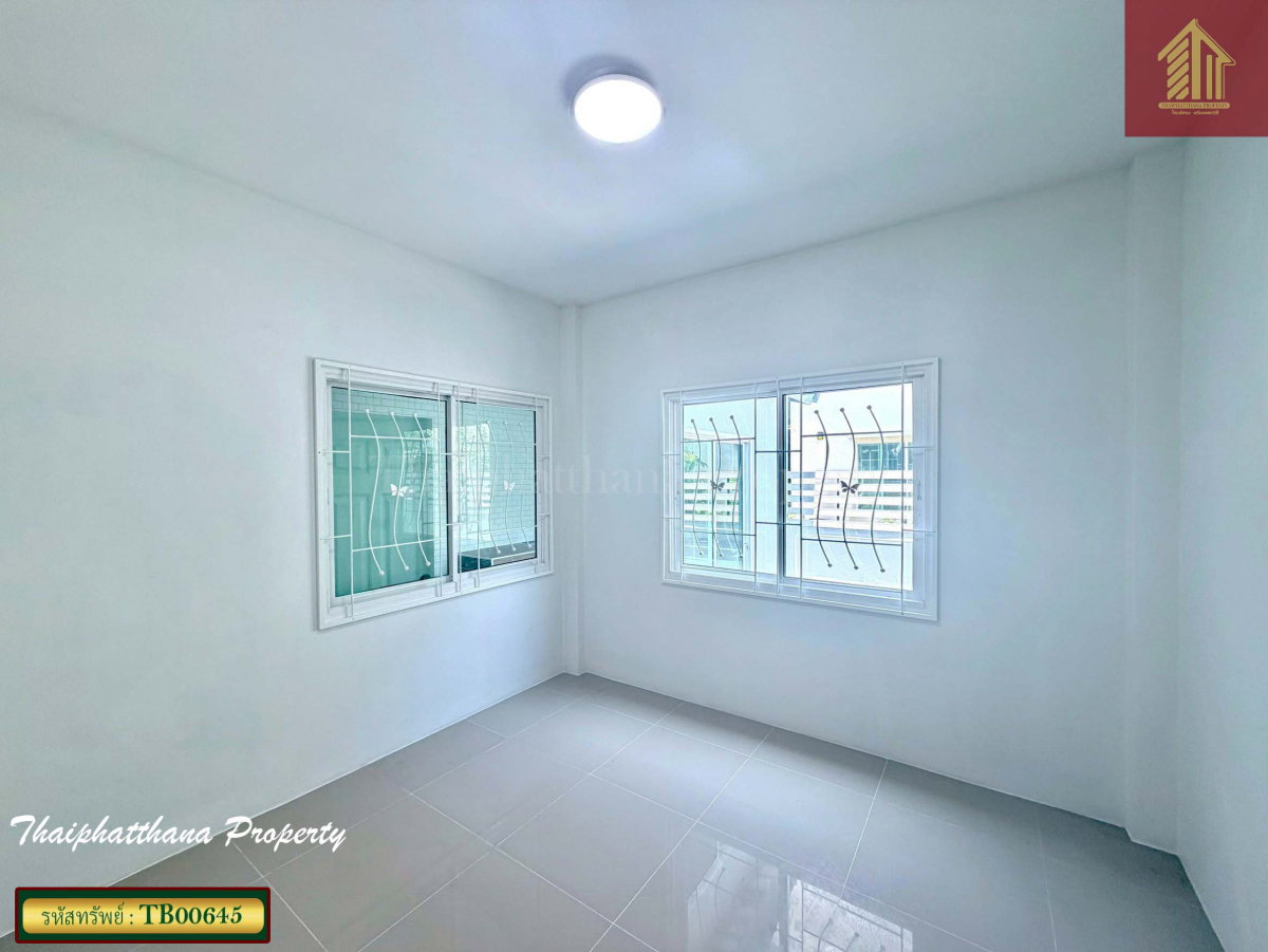 รูป หมู่บ้านเต็มสิริ วิลเลจ ซ.9 หนองจอก เชื่อมสัมพันธ์ 11 บ้านแฝดรีโนเวทใหม่ ตกแต่งเฟอร์นิเจอร์พร้อมอยู่ - รูปที่ 9/15