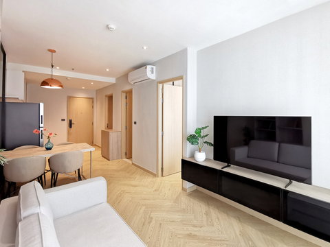 ให้เช่า Sky Walk Residences 2 นอน 60 ตร.ม. ชั้น 18 วิวเมืองสวย 150 ม. ถึง BTS 45k/เดือน