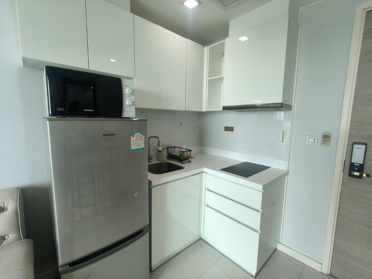 picture 🏙️ FOR RENT: Prime City Living at Lette Ize Ratchatewi 🚆 - 5/11