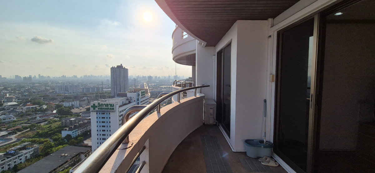 picture Room for rent Flora Ville Pattanakarn51 - 25/26