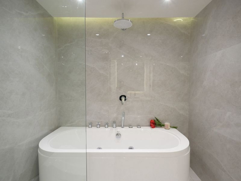รูป 🌆 Luxury Corner Unit ใจกลางนิมมาน | Hillside 4 Condominium 🏙️✨ - รูปที่ 10/19