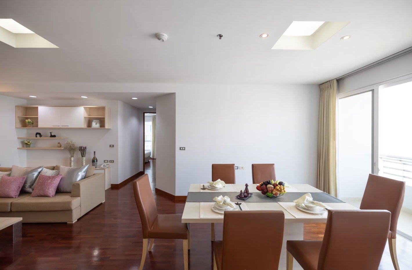 picture LTH15328 – Spacious Condo High Floor for Rent Phrom Phong | City Lifestyle Best Value | Near BTS Phrom Phong | 76,000 THB | คอนโดให้เช่า พร้อมพงษ์ ห้องใหญ่ ชั้นสูง คุ้มค่า ใกล้ BTS พร้อมพงษ์ - 3/4