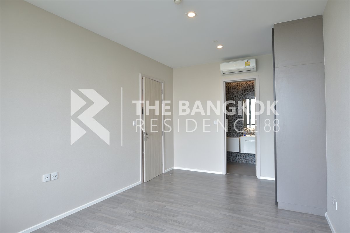 picture 333 Riverside near MRT Bang Pho Station Special price, hurry before it’s gone - 1/9