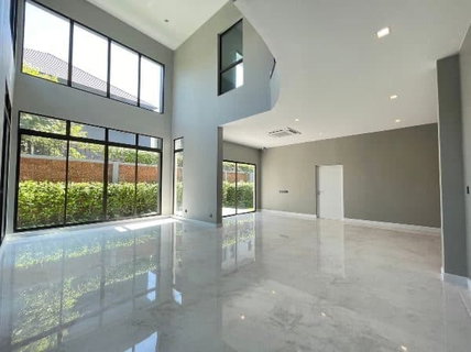 For Sale! 608sqm 5 Bedroom house Grand Bangkok Boulevard East Rama 9