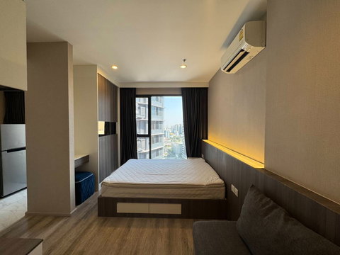 Condo For Rent!!Ideo Mobi Asoke