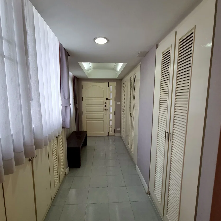 picture A035045 D.S. Tower 2 Sukhumvit 39 - 2/5
