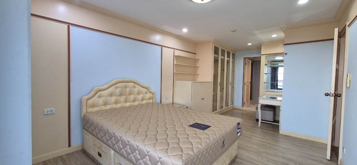 picture Room for rent Flora Ville Pattanakarn51 - 1/26