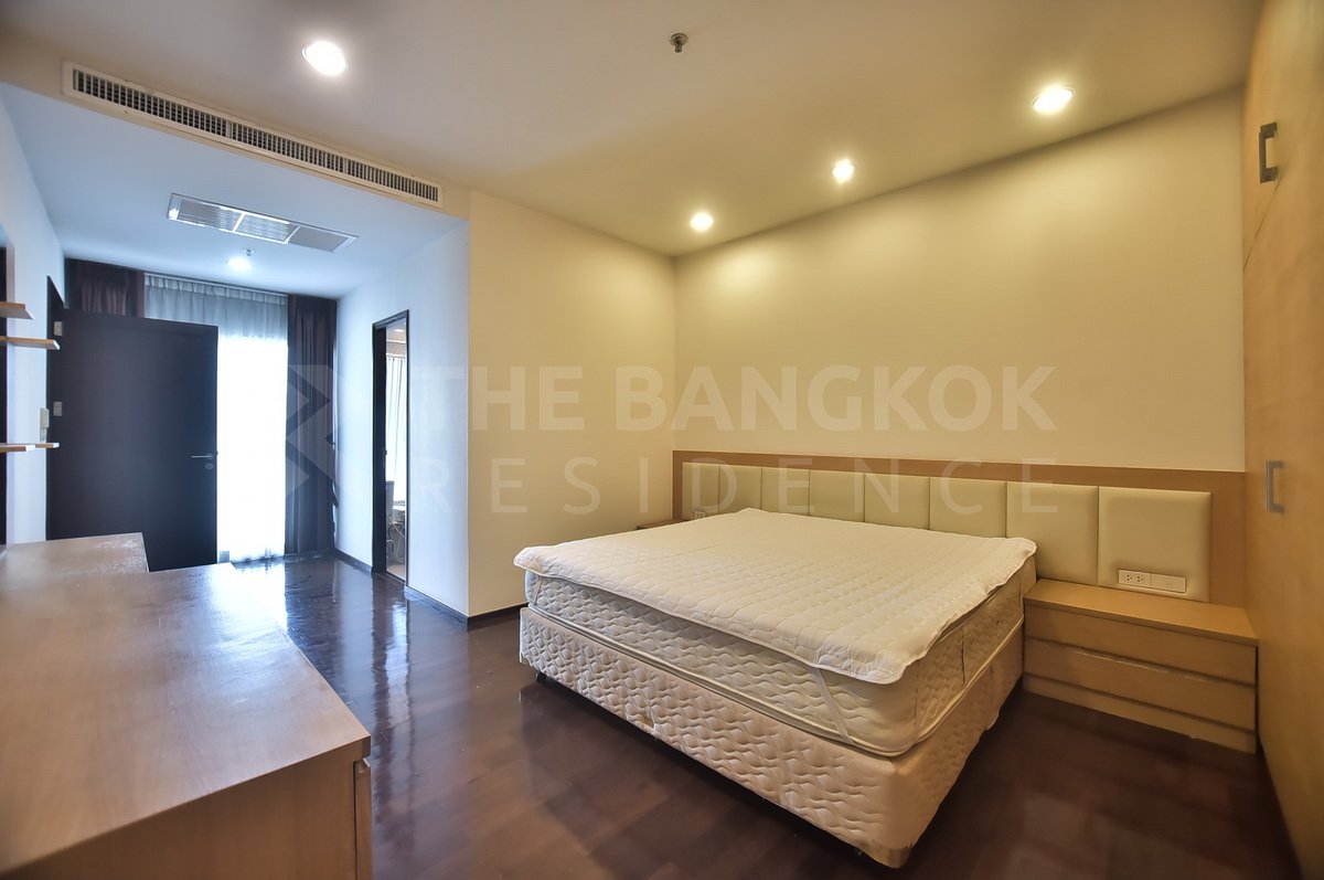 picture Looking for an owner for this special unit Noble Ora Thonglor - 4/10