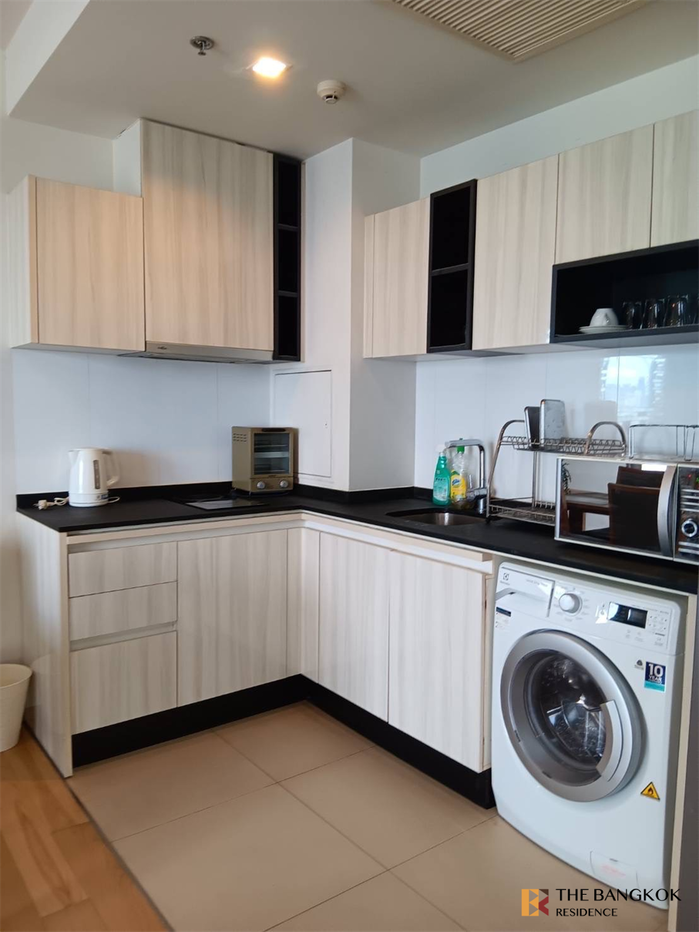 picture HQ By Sansiri Location Near Employment, Surrounded by Lifestyles - 4/10