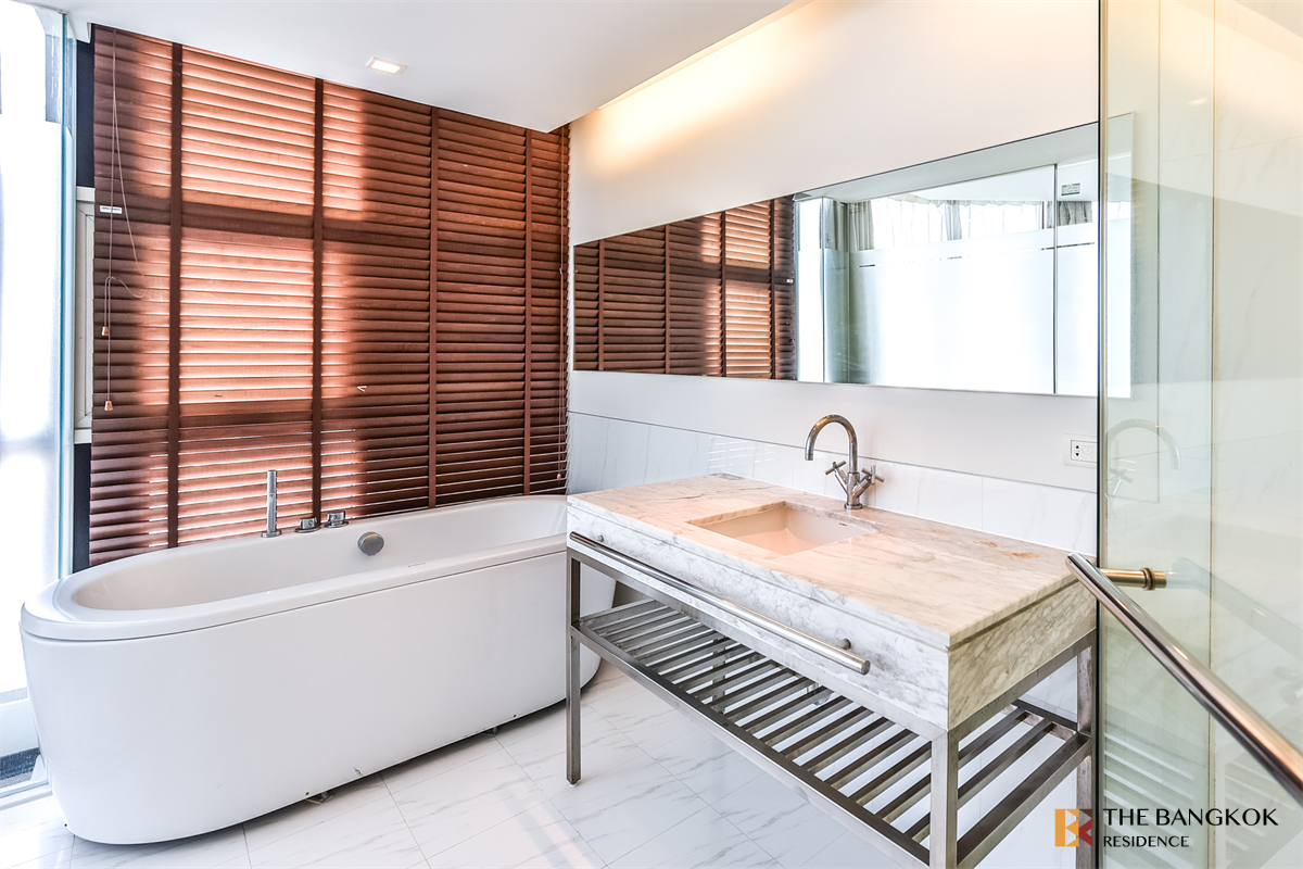 picture Price better than expected!! Sathorn Heritage - 3/9