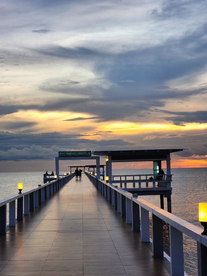 รูป ห้องชุดบรรยากาศบ้านเดี่ยว 2 ชั้น ราคาถูกที่สุดและหรูที่สุดในโครงการ ขายคอนโดหรูติดทะเล Duplex 2 ชั้น 187.3 ตร.ม คาซาลูน่า พาราดิโซ | #TPI-2727 - รูปที่ 13/15