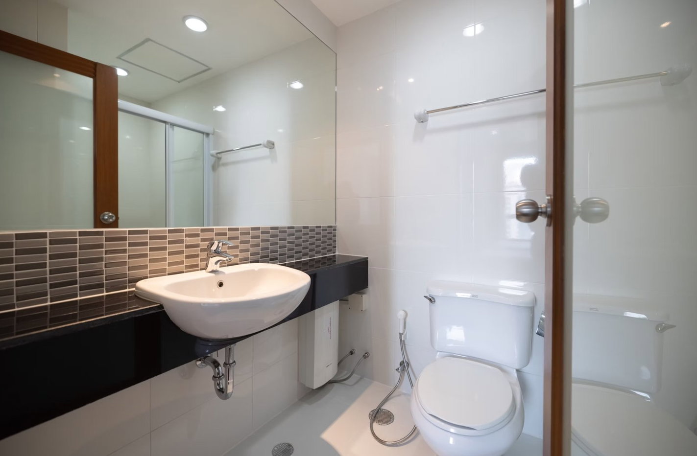 picture LTH15317 – Spacious Condo High Floor for Rent Phrom Phong | City Lifestyle Best Value | Near BTS Phrom Phong | 73,000 THB | คอนโดให้เช่า พร้อมพงษ์ ห้องใหญ่ ชั้นสูง คุ้มค่า ใกล้ BTS พร้อมพงษ์ - 3/4