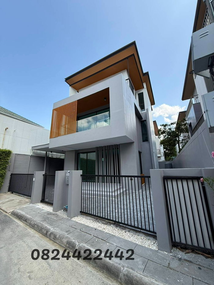 รูป ถูกสุด+ฟรีโอน! บ้านเดี่ยว 3 ชั้น AQ Arbor สวนหลวง-พัฒนาการ 53 ตร.ว. รีโนเวทใหม่ 8.99 ล้าน !! - รูปที่ 3/13