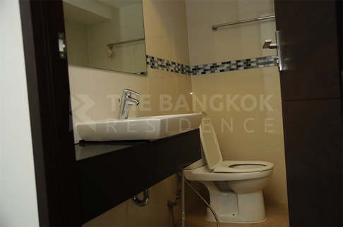 Ideo Q Phayathai near Airport Rail Link Phaya Thai Station Hurry to book!! Limited quantity