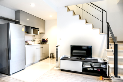 Condos for sale : Ideo Mobi Sathorn near BTS Krung Thonburi Special unit at an attractive price