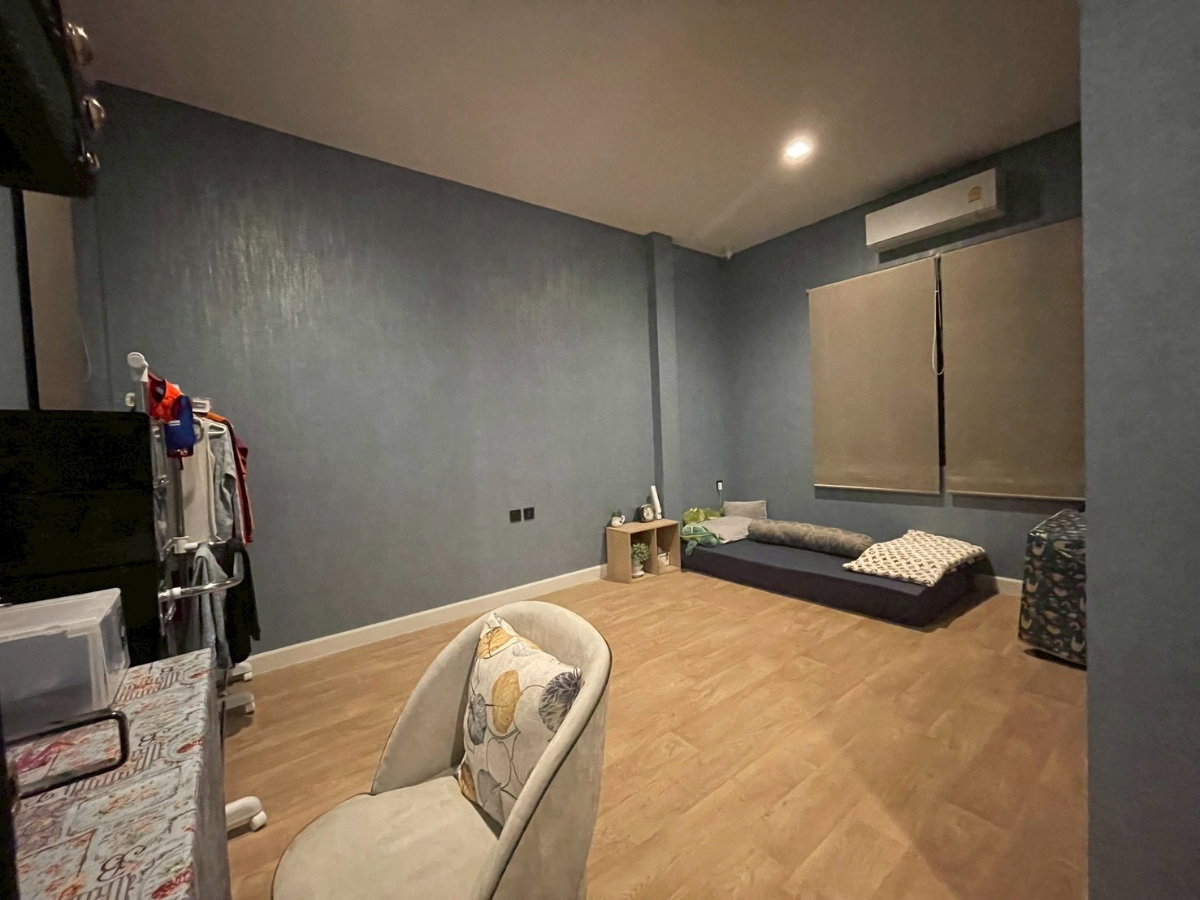 รูป ขาย! บ้านตกเเต่งสวยหรู ขนาด 762ตรม Grand Bangkok Boulevard East Rama 9 - รูปที่ 10/24