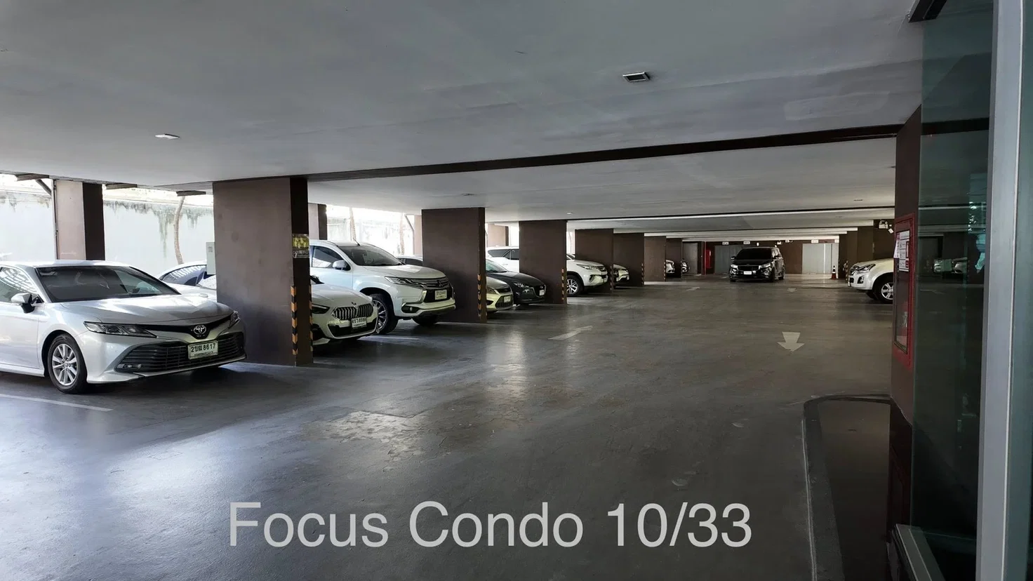 picture A034724 Focus Ploenchit - 3/5