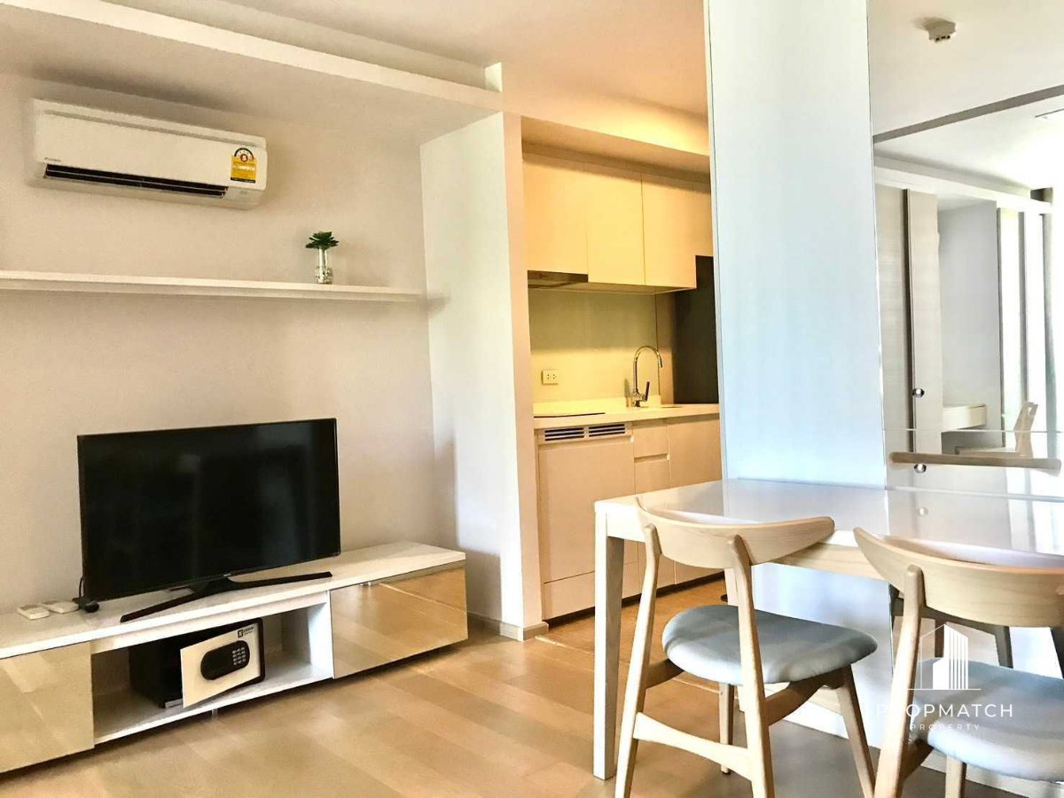 รูป PM012372✨Flash Deal ✨LIV@Sukhumvit 49 (1Bed1Bath39SQM.) พร้อมอยู่ ! เพียง 25,000 บาทต่อเดือน Tel.0981315848 @propmatch - รูปที่ 2/8