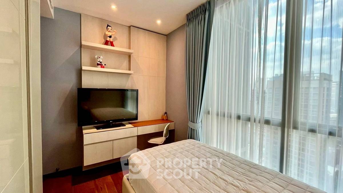 รูป คอนโด 2-ห้องนอน ที่ ดิ แอดเดรส สุขุมวิท 28 ใกล้ BTS พร้อมพงษ์ (ID 2672056) - รูปที่ 3/12