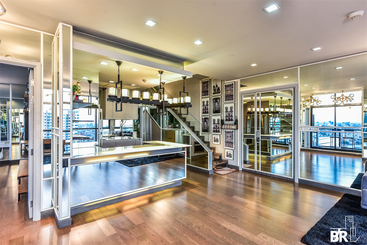 รูป คอนโด Luxury ทำเลใจกลางเมือง เออร์บาโน่ แอบโซลูท สาทร-ตากสิน ใกล้ BTS สถานีกรุงธนบุรี - รูปที่ 2/10