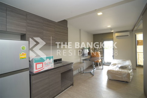 SAVVI Phaholyothin-Ari near BTS Sena Ruam Great price, prime location