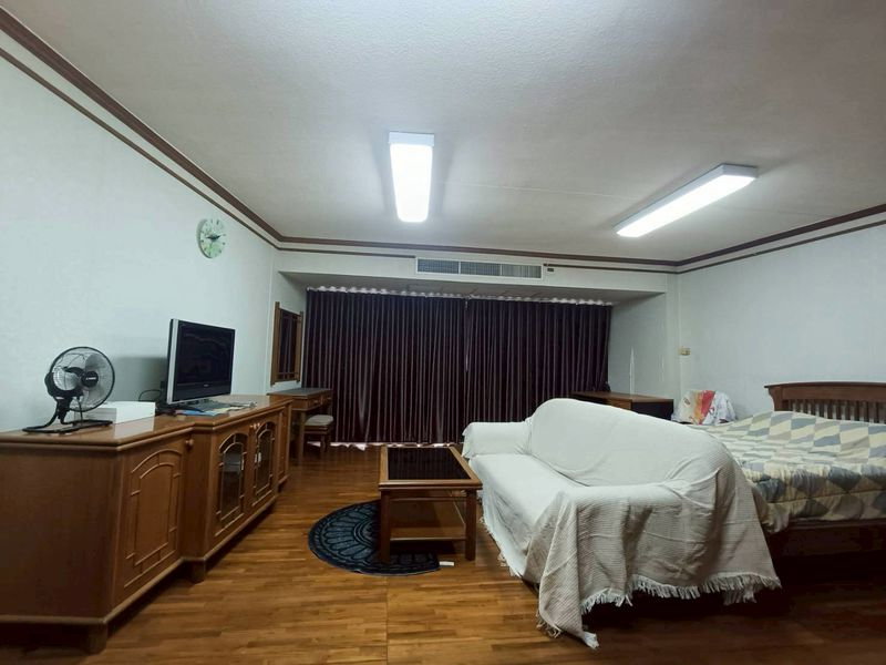 picture  Laem Chabang Tower Contact (Khun Spoy): 099-690-3486 - 7/10