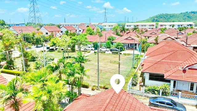รูป ใกล้ตลาดสดป่าคลอก 700 ม. 56ตร.ว. รร.สิทธิ์สุนทรบำรุง 1.2 กม. ป่าคลอก ถลาง ภูเก็ต 7-11หน้าหมู่บ้าน บ้านเดี่ยวชั้นเดียว 2 นอน 2 น้ำ - รูปที่ 7/8