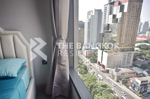 ดิ เอส แอท สิงห์ คอมเพล็กซ์ ใกล้ MRT สถานีเพชรบุรี ยูนิต Luxury หรูหราแบบไม่ต้องรอ
