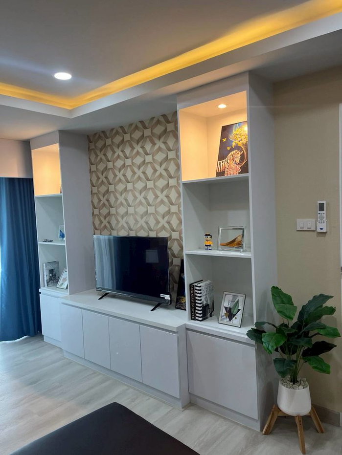 picture  Laem Chabang Tower Contact (Khun Spoy): 099-690-3486 - 2/12
