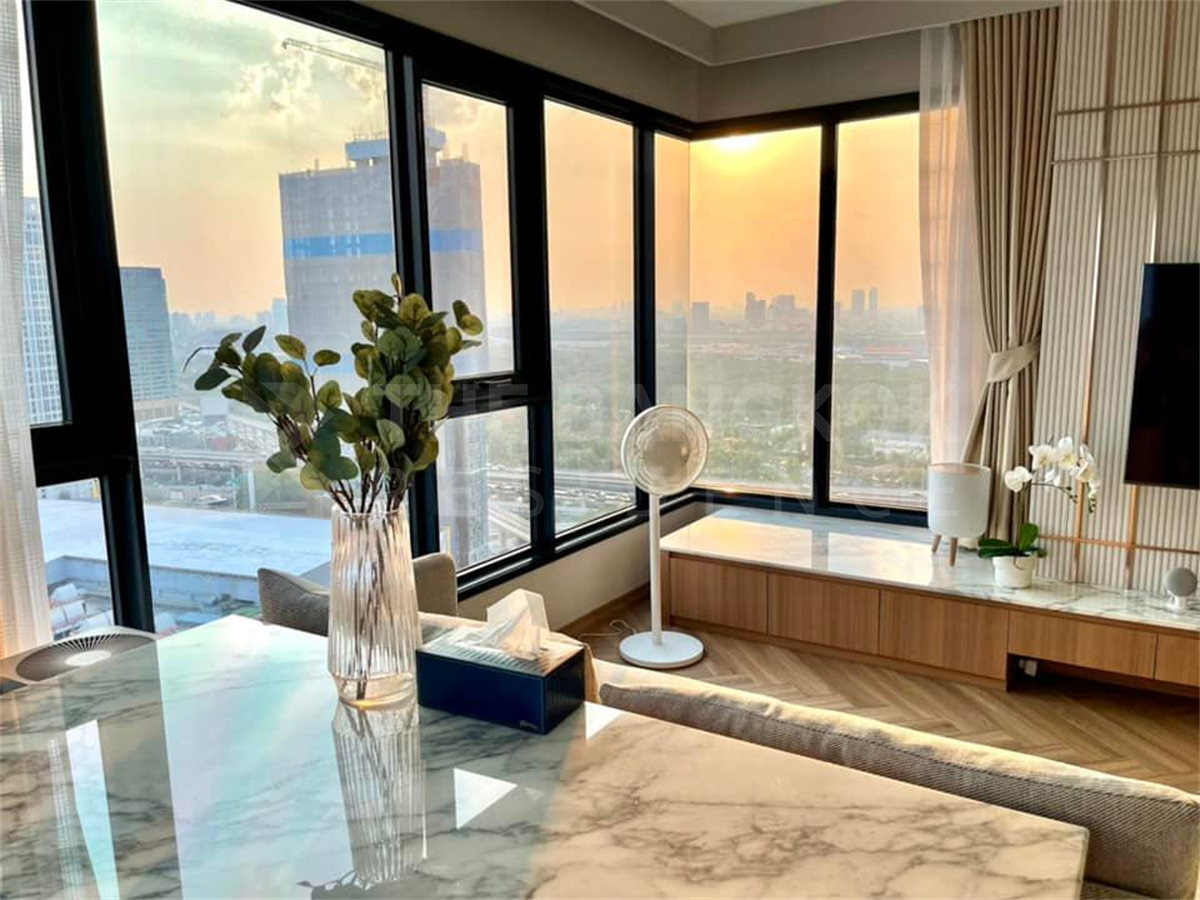 รูป คอนโดย่าน CBD ราคาถูกกว่าตลาด ไลฟ์ ลาดพร้าว วัลเลย์ ใกล้ BTS สถานีห้าแยกลาดพร้าว - รูปที่ 2/9
