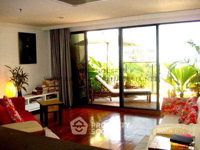 Condos for rent : 200m To BTS Chit Lom | 2-BR New House Condominium (ID 513786)