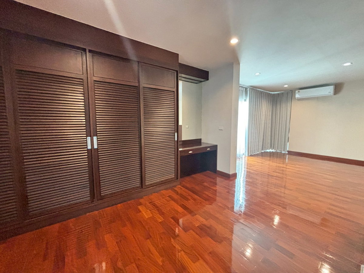 รูป บ้านให้เช่า 3 ห้องนอน เดินถึง BTS พร้อมพงษ์และเอ็มโพเรี่ยม **NO CO-AGENT** - รูปที่ 7/18