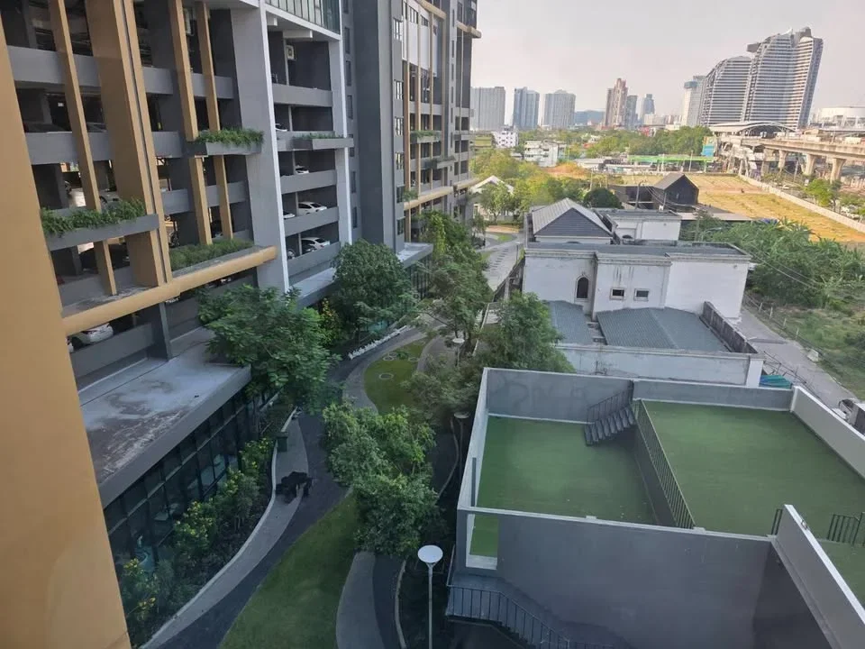 picture A034368 Niche Mono Sukhumvit - Bearing - 1/8