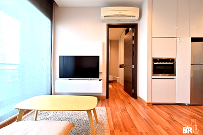 Condos for rent : Condo in Prime Location, Attractive Price Ivy Ampio near MRT Cultural Center of Thailand Station