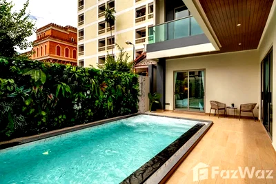 Houses for sale Chonburi : 4 Bedroom Villa for sale in Bang Lamung, Chon Buri  5630295