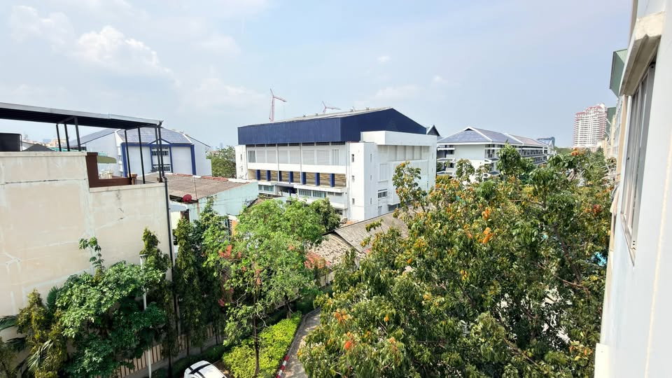 picture For Sale!! Lumpini Condo Town Bodindecha-Ramkhamhaeng - 25/28